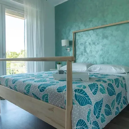 La Terrazza' Mit Seeblick By Interhome Apartamento *