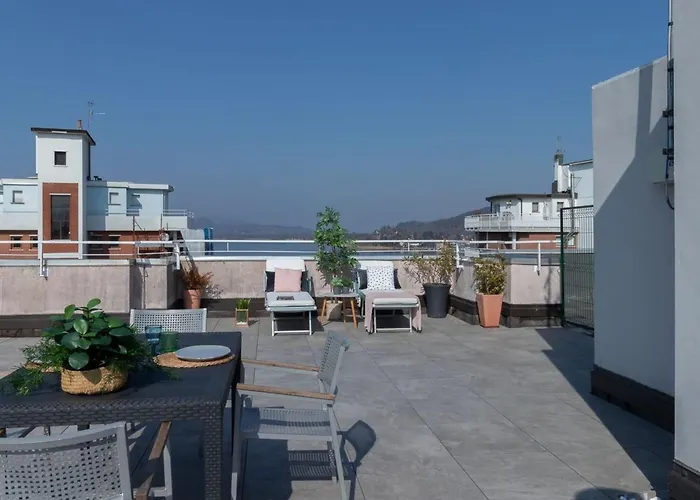 La Terrazza' Mit Seeblick By Interhome Apartamento *